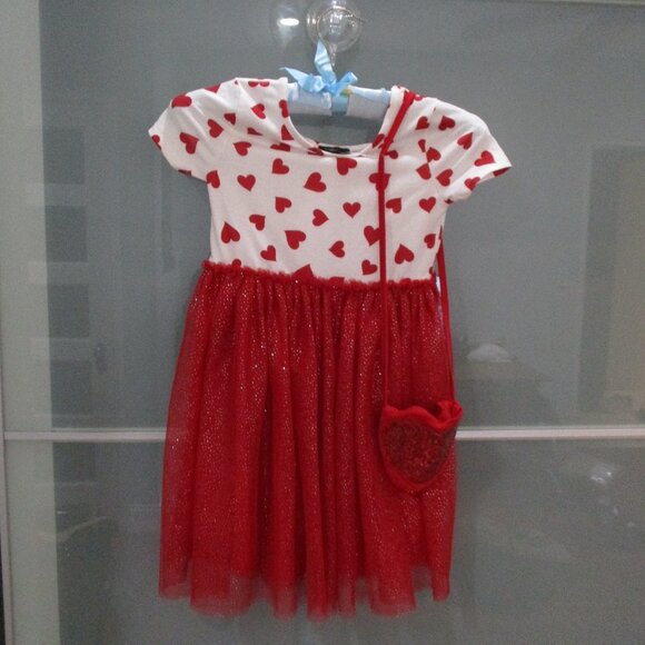 Zunie Other - Zunie Tulle Skirt Heart Print Dress with Heart Shaped Bag